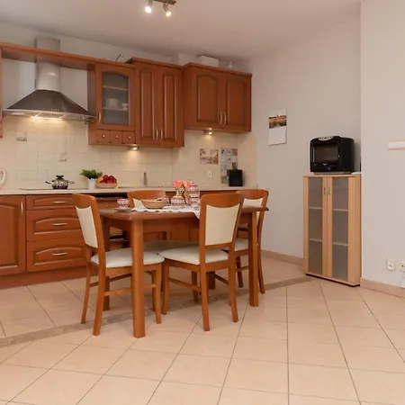 Pejzazowa Apartment Metro Wilanowska Mokotow By Noclegi Renters Warszawa Eksteriør bilde